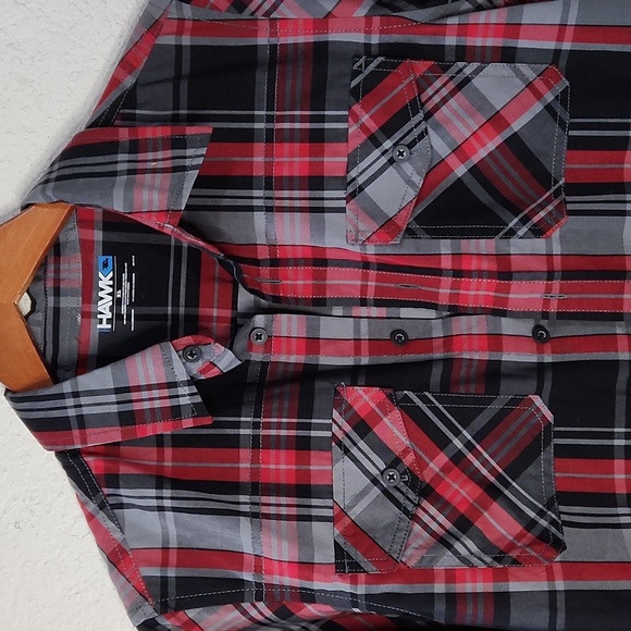 Tony Hawk Red, Black & Gray Plaid Long Sleeve Button Down Shirt Boys Sz. XL - Picture 6 of 11